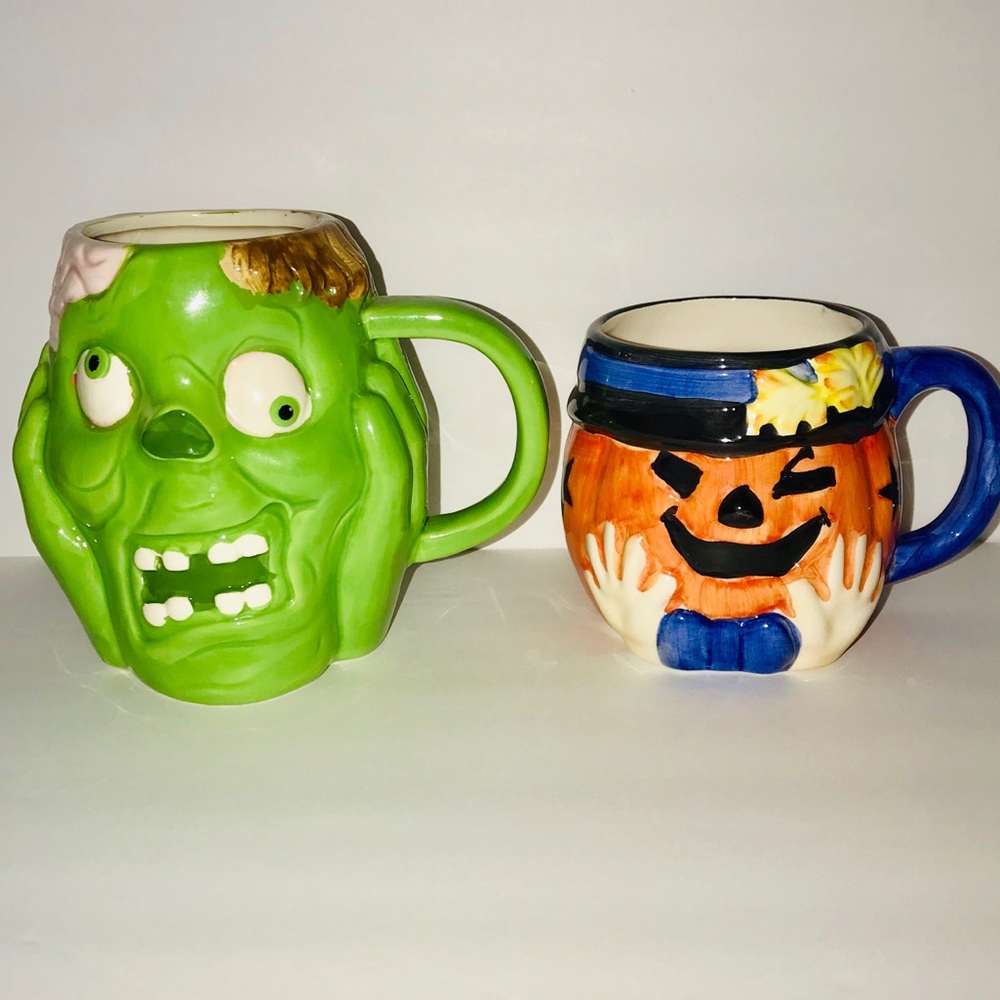 Halloween Mugs Set